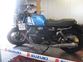 Motorrad-Diele Suzuki Bikersday